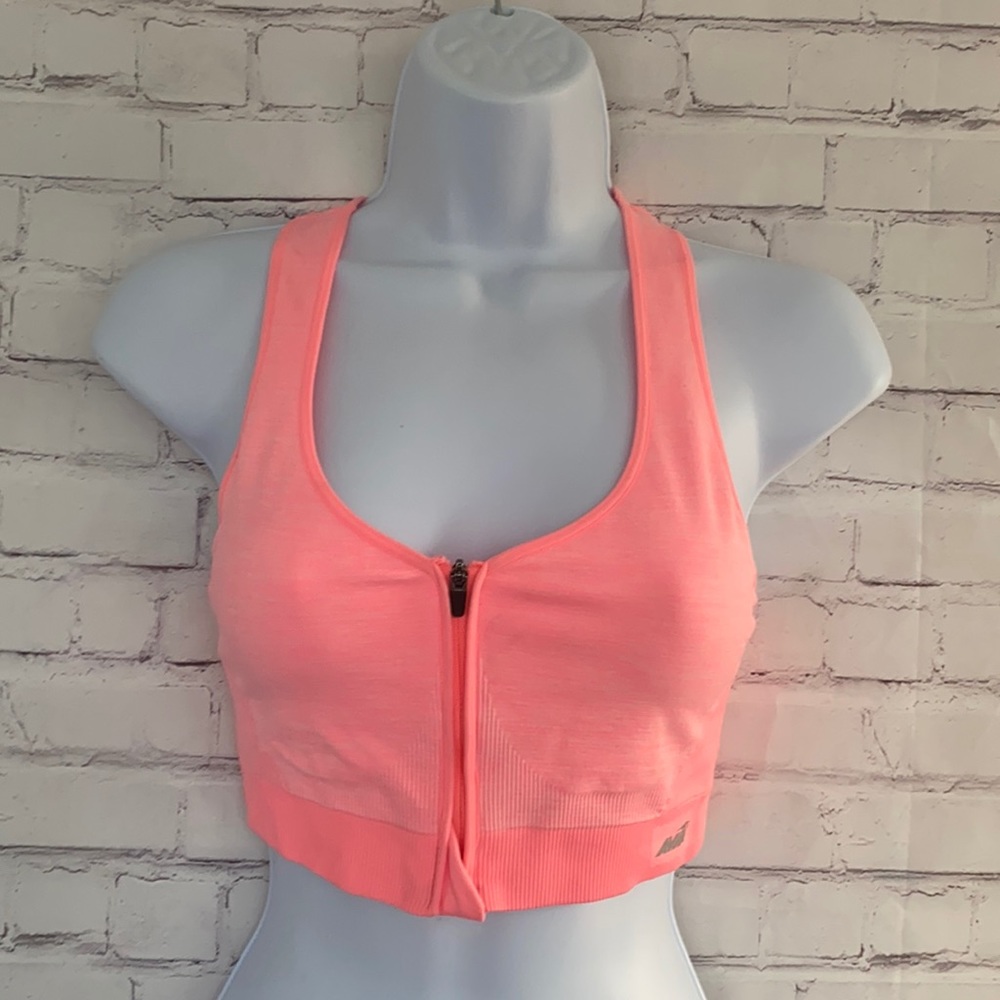 Avía sport bra size L